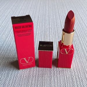 Valentino Rosso Valentino High Pigment Refillable Lipstick - 217A